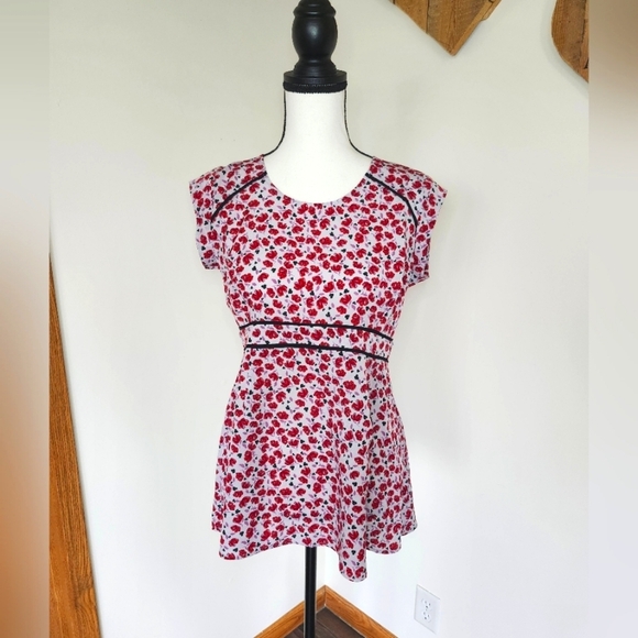 Motherhood Maternity Red Floral Shirt - Picture 1 of 5